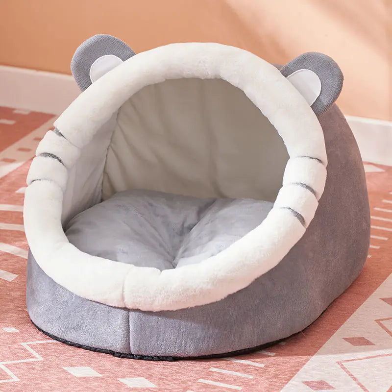 All-Season Cozy Cat Haven